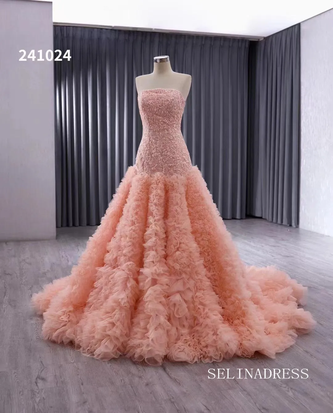 Pink Beaded Ruffled Wedding Dresses Strapless Quinceanera Dress 241024