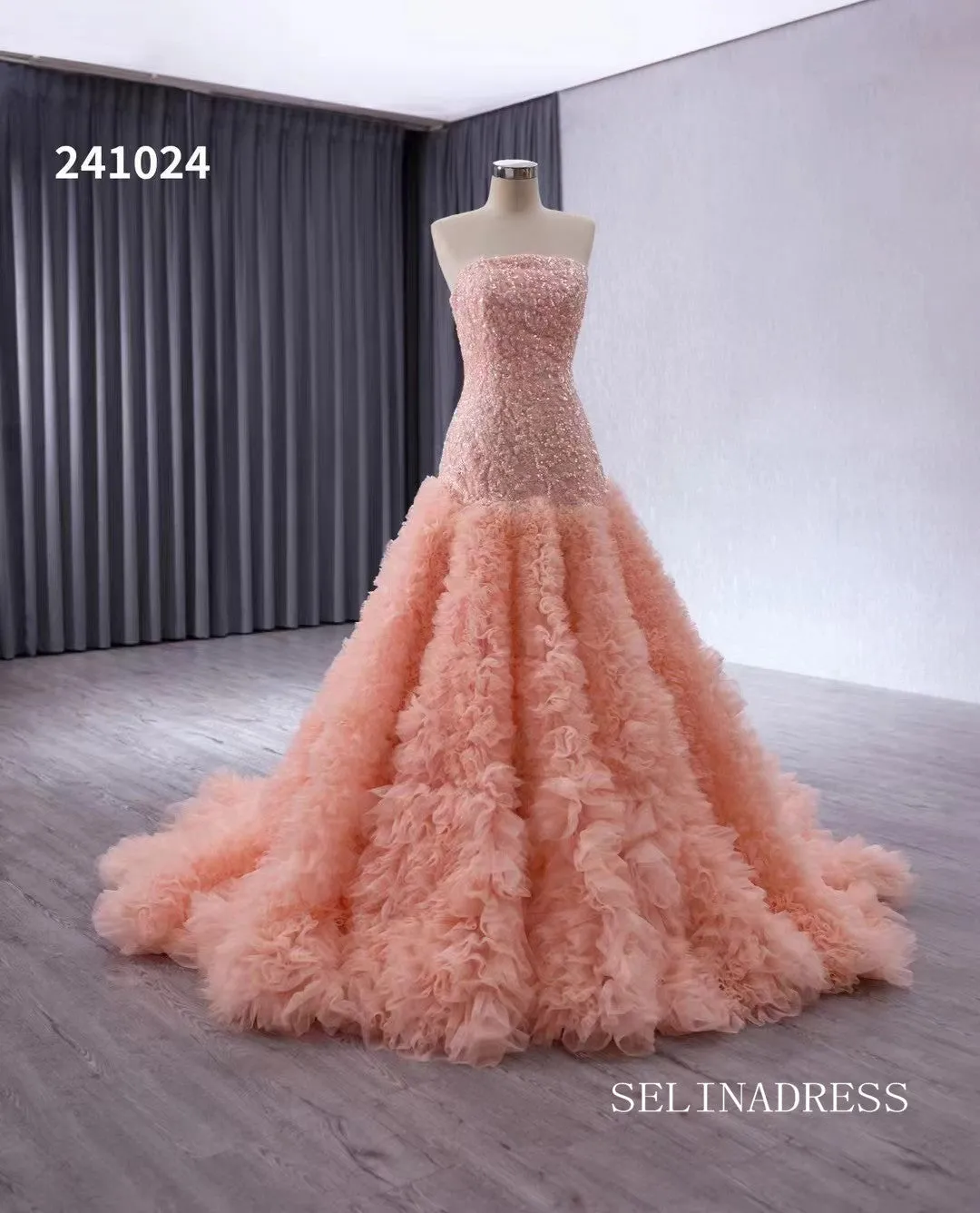 Pink Beaded Ruffled Wedding Dresses Strapless Quinceanera Dress 241024