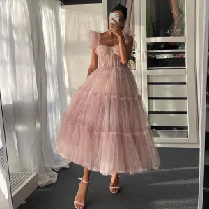 Sevintage Simple Light Pink Short Prom Dresses Spaghetti Straps Tiered Tulle Prom Gowns Sweeheart Tea-Length Wedding Party Dress